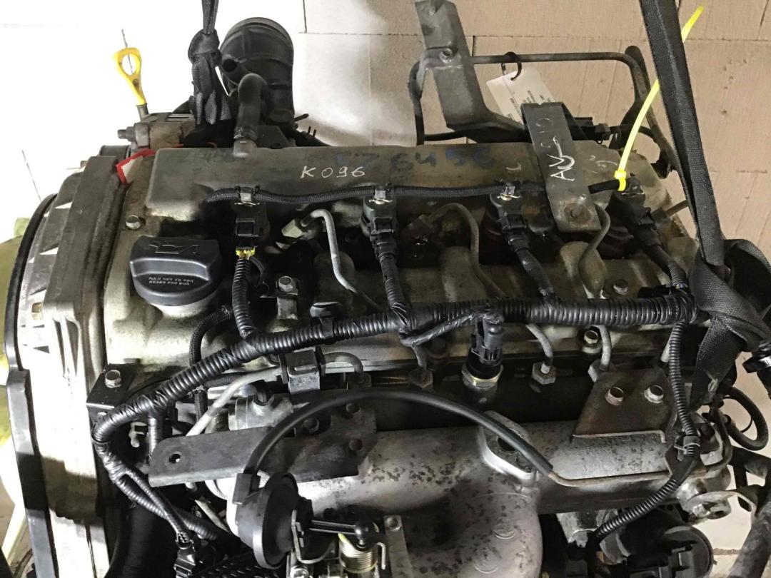 двигатель Hyundai Santa Fe 1 поколение (SM) 2002, 2.5 л., дизель, АКПП, внедорожник 5 дв., D4CB - фото №1